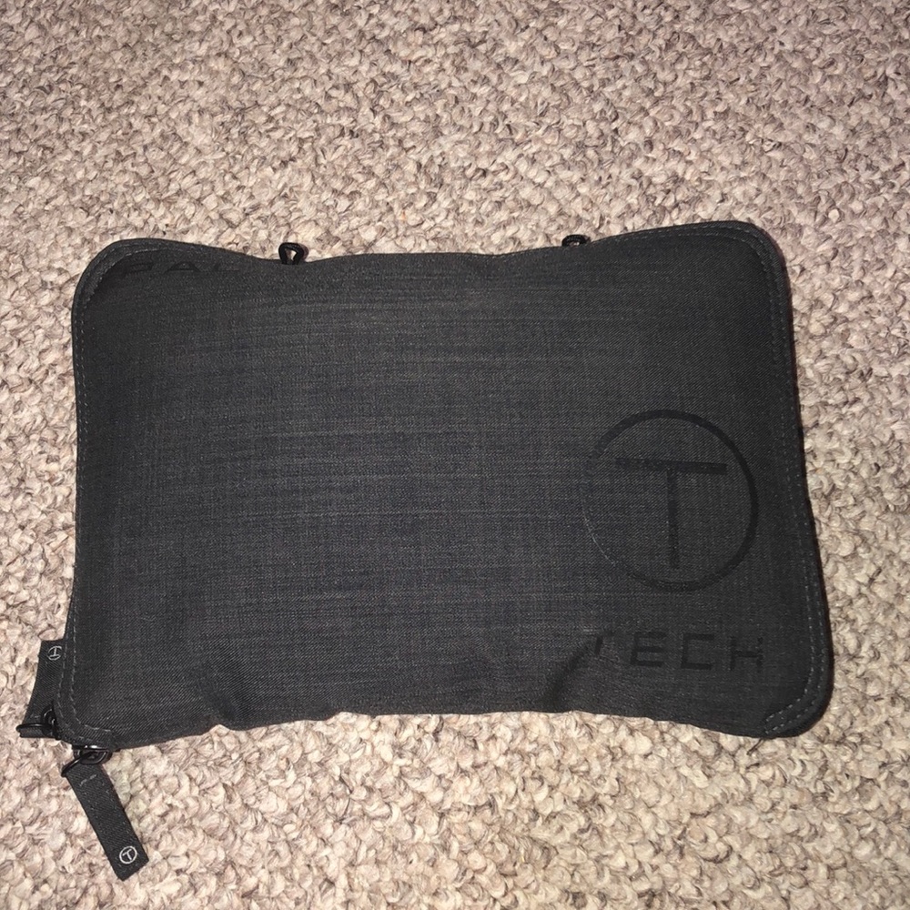 Tumi T tech collapsible back pack